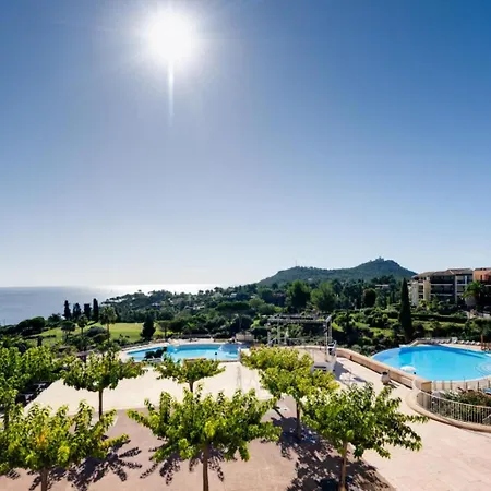 Apartamento Le Village De Cap Esterel - Maeva - 5 Personnes - Budget Mae-5883