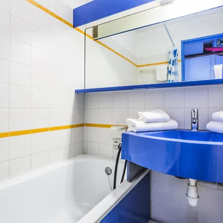 Résidence Le Village De Cap Esterel - Maeva - 5 Personnes - Budget Mae-5883 * Saint-Raphaël