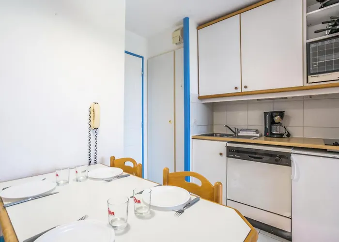 Le Village De Cap Esterel - Maeva - 5 Personnes - Budget Mae-5883